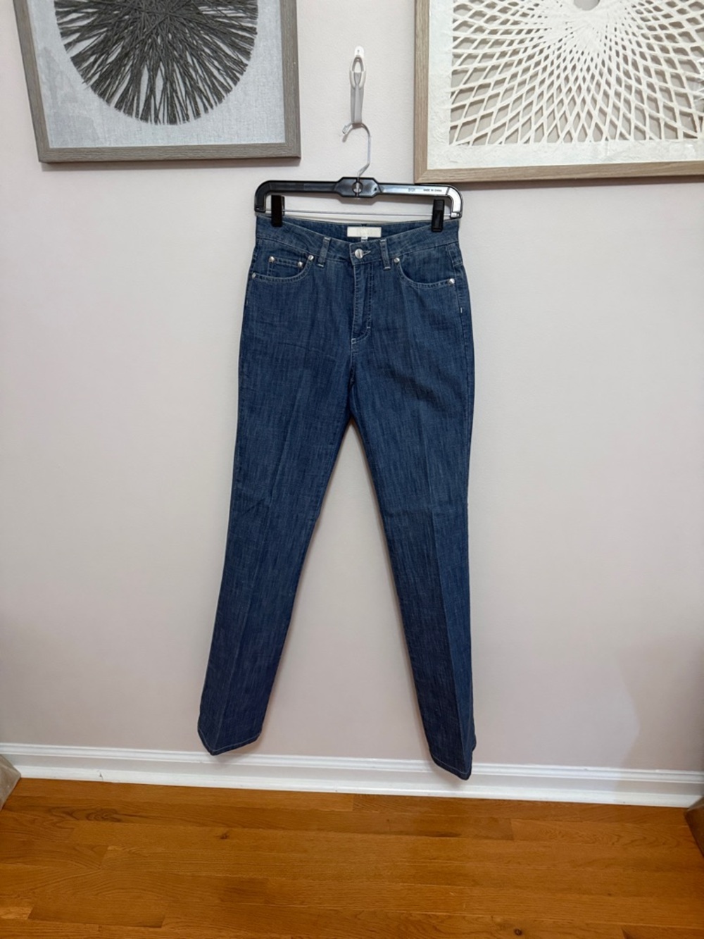 Escada Women's straight Jeans in Dark Blue Denim.